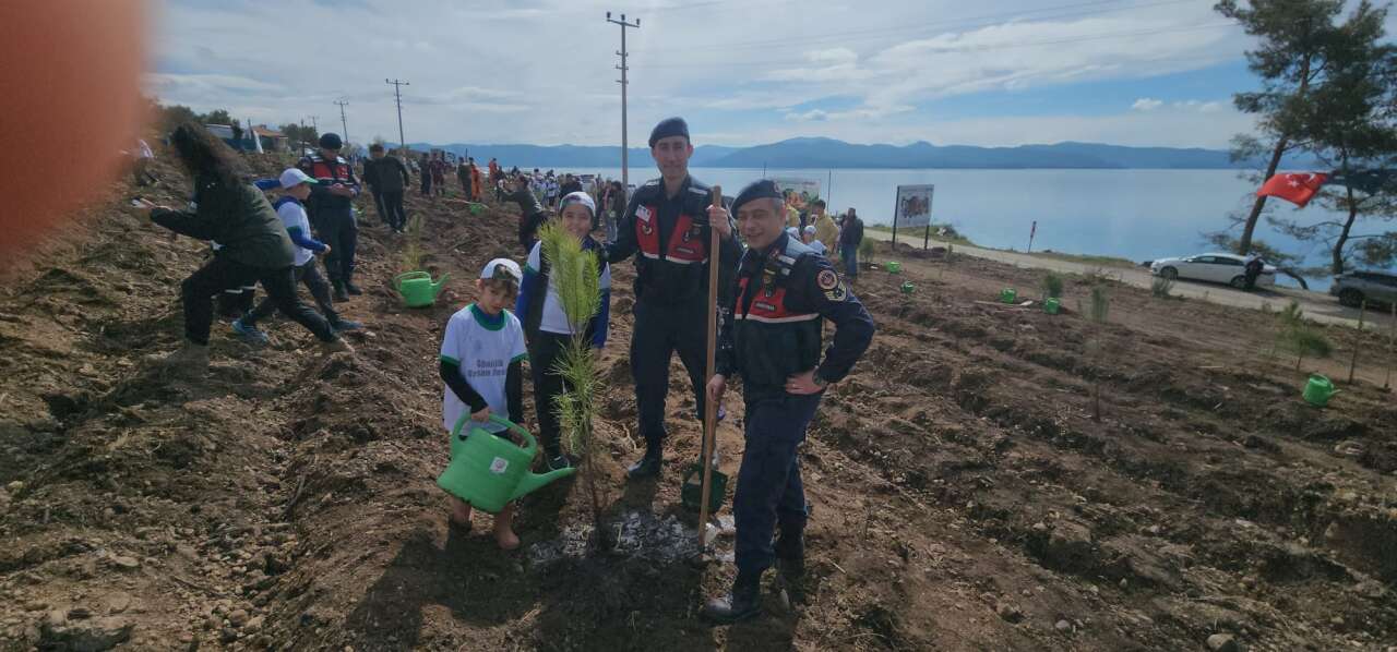 Muğla’da Orman Haftası Etkinliği: 28 Bin Fidan Toprakla Buluşuyor 6